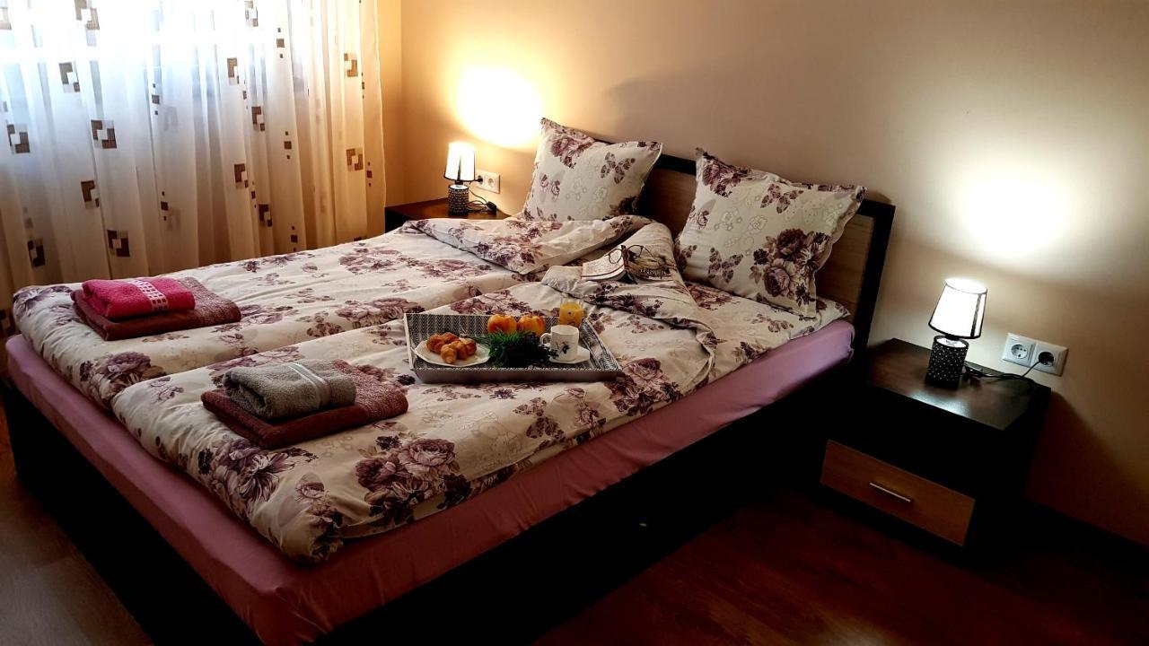 Studio Kamelia Казанлык Экстерьер фото