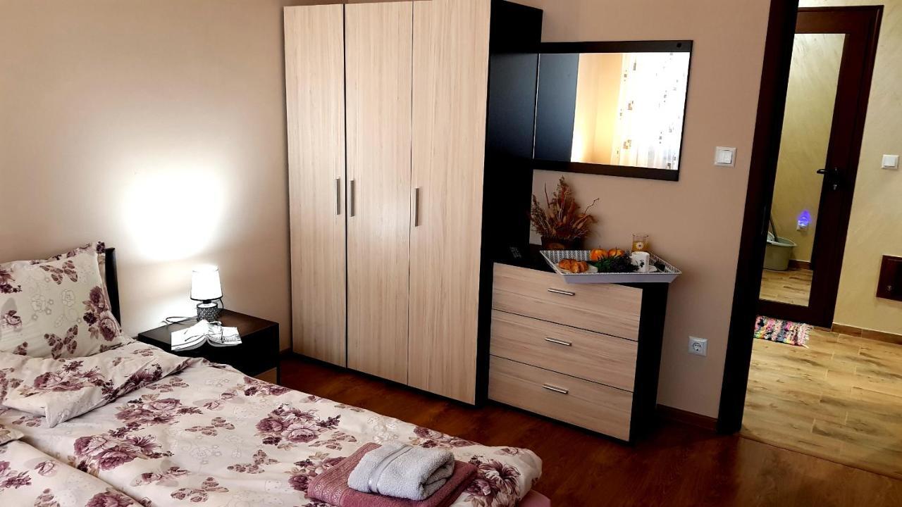 Studio Kamelia Казанлык Экстерьер фото